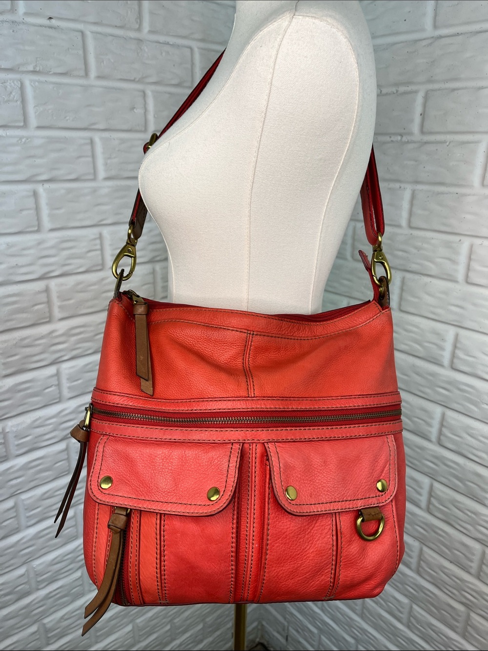 FOSSIL Morgan Traveler Crossbody Bag Cow Pebbled Leather Coral Color